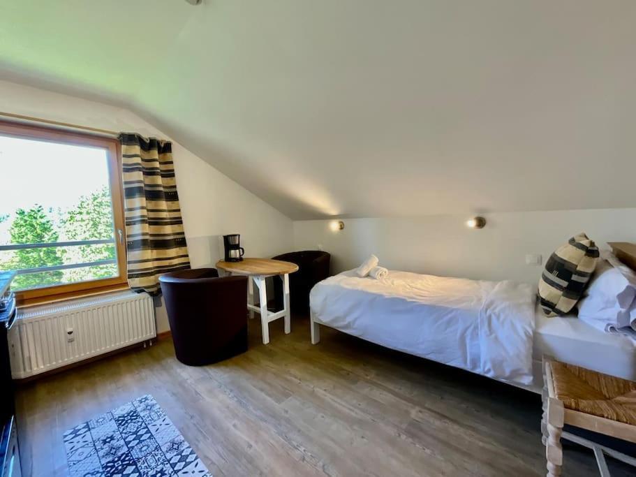 Le Petit Loup, Appartement Neuf Avec Jardin Gerbépal 外观 照片